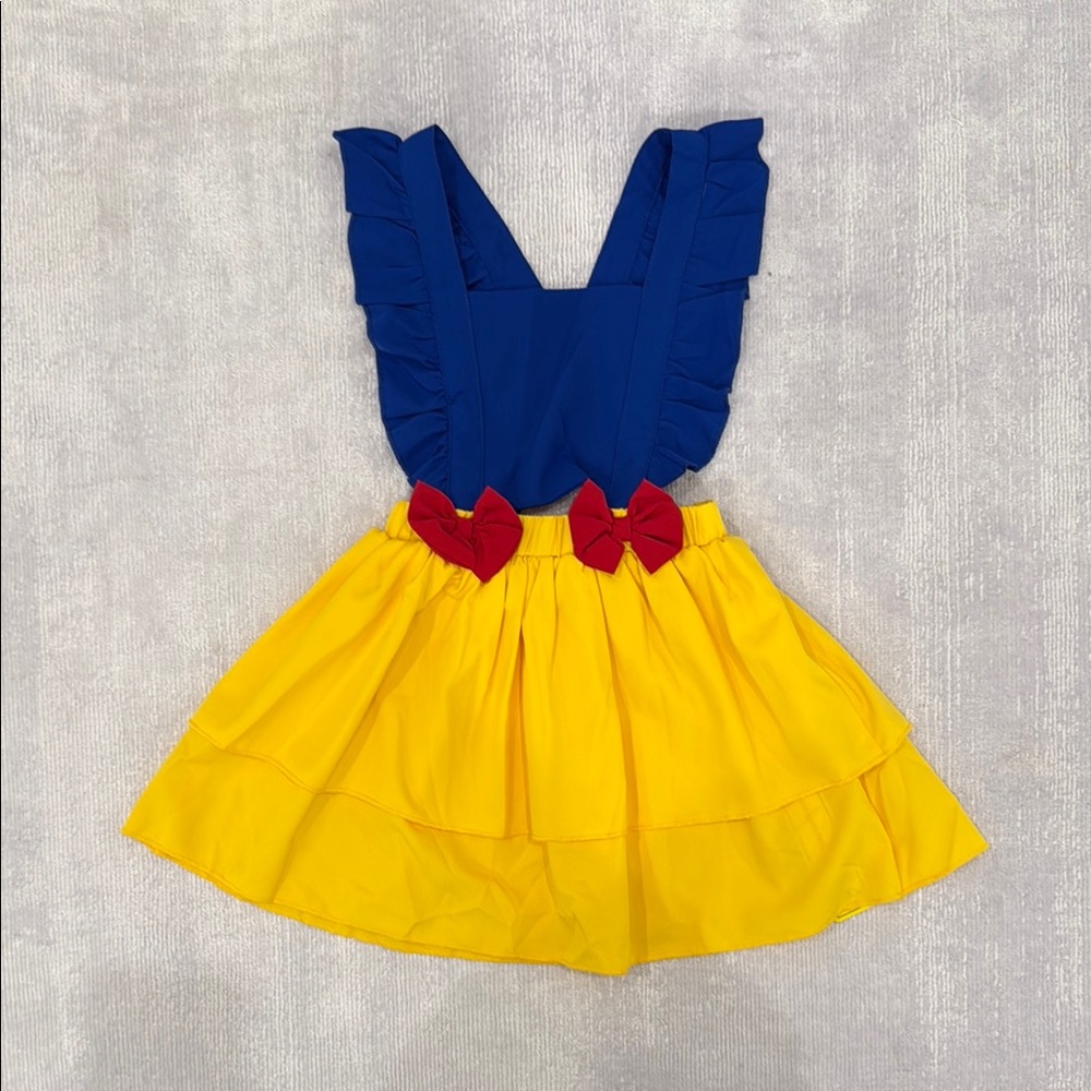 White snow costume